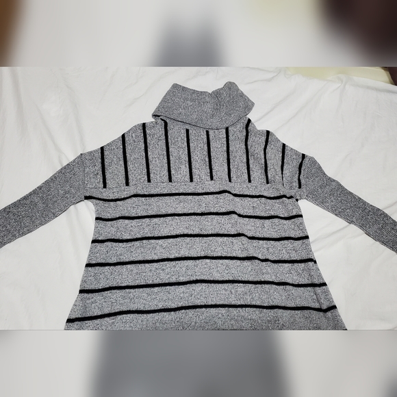 Blue Notes Grey stripped sweater - Picture 5 of 5